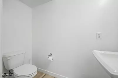 21318 N 58th Street, Phoenix, AZ 85054 - Photo 28