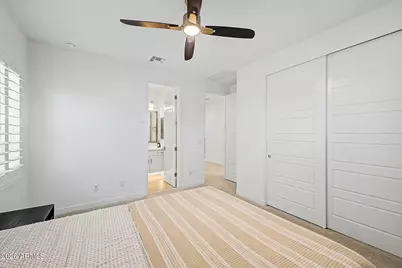 21318 N 58th Street, Phoenix, AZ 85054 - Photo 40