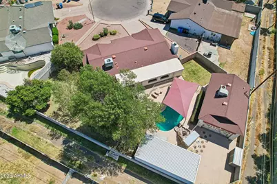 2923 W Windrose Drive, Phoenix, AZ 85029 - Photo 52
