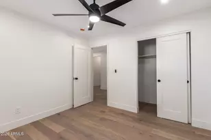 829 E Desert Park Ln, Phoenix, AZ 85020 - Photo 32