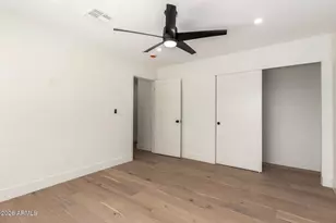 829 E Desert Park Ln, Phoenix, AZ 85020 - Photo 38