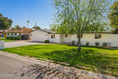 829 E Desert Park Lane, Phoenix, AZ 85020 - Photo 48