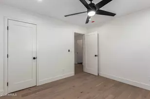 829 E Desert Park Ln, Phoenix, AZ 85020 - Photo 28