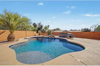 6302 N 69th Drive, Glendale, AZ 85303 - Photo 1
