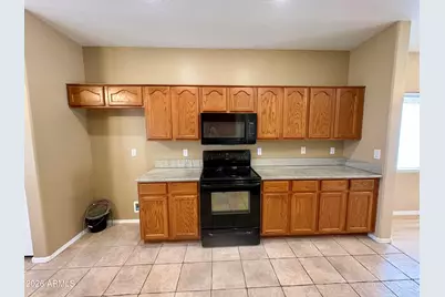 8234 W Salter, Peoria, AZ 85382 - Photo 6