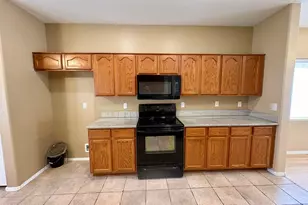 8234 W Salter Dr, Peoria, AZ 85382 - Photo 6
