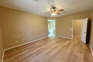 8234 W Salter Dr, Peoria, AZ 85382 - Photo 16