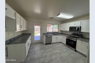 6421 W Chickasaw Street, Phoenix, AZ 85043 - Photo 12