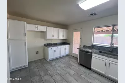 6421 W Chickasaw Street, Phoenix, AZ 85043 - Photo 10