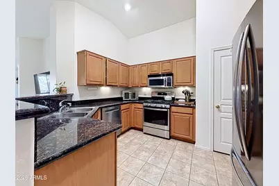 15329 W Jenan Drive, Surprise, AZ 85379 - Photo 4