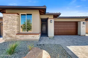 33448 N Chevelon Dr, Peoria, AZ 85383 - Photo 2