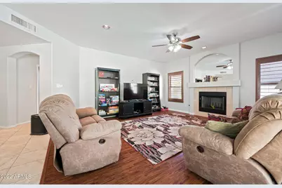 708 W Stottler Place, Gilbert, AZ 85233 - Photo 16