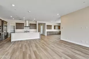 33598 N Chevelon Dr, Peoria, AZ 85383 - Photo 8