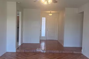 7137 W Colter St, Glendale, AZ 85303 - Photo 12