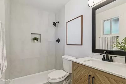 3020 W Hartford Drive, Phoenix, AZ 85053 - Photo 22