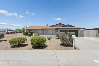 3020 W Hartford Drive, Phoenix, AZ 85053 - Photo 1