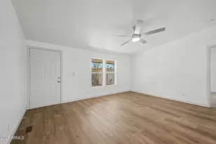 7130 N 68th Dr, Glendale, AZ 85303 - Photo 12
