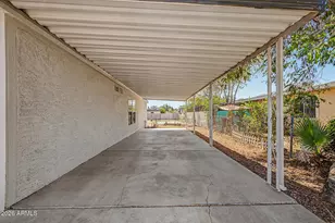 7130 N 68th Dr, Glendale, AZ 85303 - Photo 10