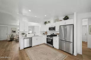 7130 N 68th Dr, Glendale, AZ 85303 - Photo 1