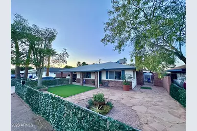 116 W Orchid Lane, Chandler, AZ 85225 - Photo 1
