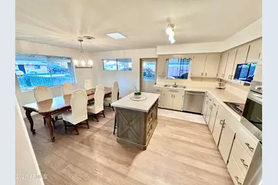 116 W Orchid Lane, Chandler, AZ 85225 - Photo 10