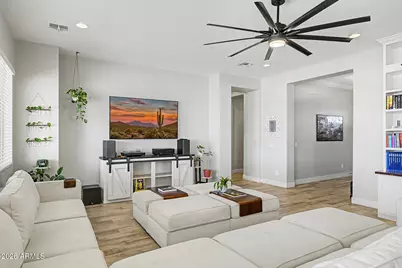 1789 E Lobo Street, San Tan Valley, AZ 85140 - Photo 12