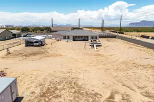 1789 E Lobo St, San Tan Valley, AZ 85140 - Photo 72