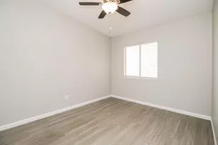 7015 E Wilshire Dr, Scottsdale, AZ 85257 - Photo 10