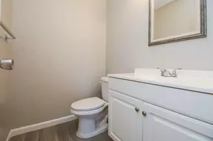 7015 E Wilshire Dr, Scottsdale, AZ 85257 - Photo 12