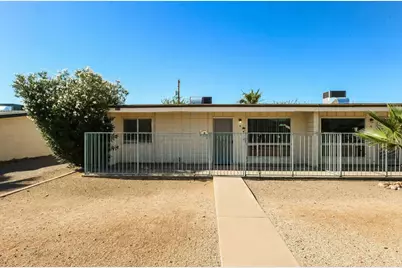 7015 E Wilshire Drive #Apt 4, Scottsdale, AZ 85257 - Photo 2