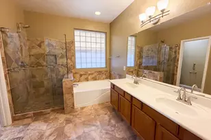 17530 W Cardinal Dr, Goodyear, AZ 85338 - Photo 16