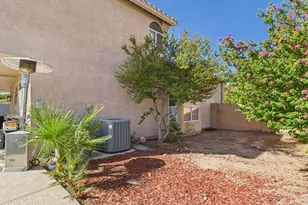 1302 N Bedford Dr, Chandler, AZ 85225 - Photo 26