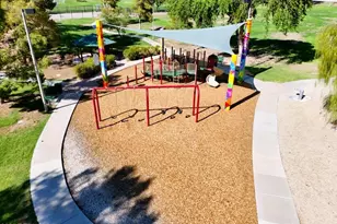 1302 N Bedford Dr, Chandler, AZ 85225 - Photo 32