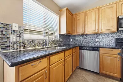 1646 E Alicia Drive, Phoenix, AZ 85042 - Photo 12