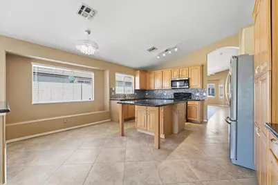 1646 E Alicia Drive, Phoenix, AZ 85042 - Photo 10