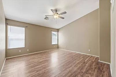 1646 E Alicia Drive, Phoenix, AZ 85042 - Photo 18