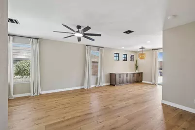 18381 W McNeil Street, Goodyear, AZ 85338 - Photo 4