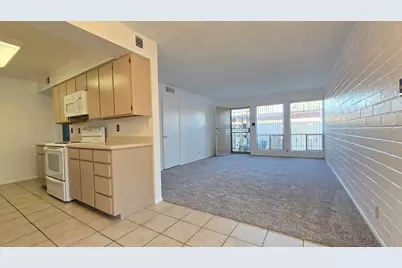 4917 N 73rd Street #Apt 17, Scottsdale, AZ 85251 - Photo 4