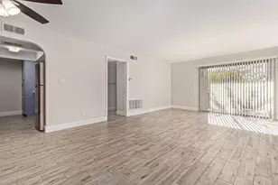 3825 E Camelback Rd, Phoenix, AZ 85018 - Photo 6