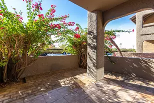 3825 E Camelback Rd, Phoenix, AZ 85018 - Photo 16