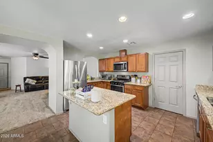 10622 W Angels Ln, Peoria, AZ 85383 - Photo 10
