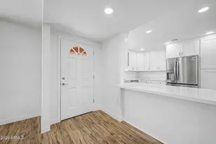 3209 W Becker Ln, Phoenix, AZ 85029 - Photo 6