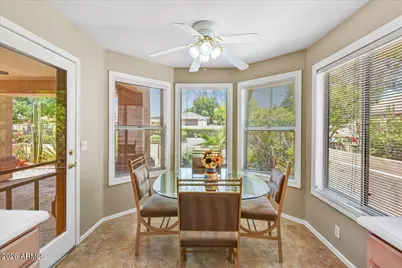 19034 N 83rd Drive, Peoria, AZ 85382 - Photo 8