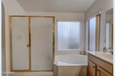 18846 N 89th Lane, Peoria, AZ 85382 - Photo 10