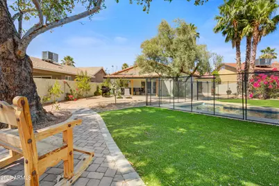 6863 E Kelton Lane, Scottsdale, AZ 85254 - Photo 2