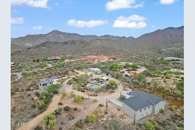 42327 N Sierra Vista Road, Cave Creek, AZ 85331 - Photo 50