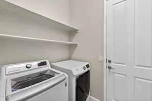 16844 W Roanoke Ave, Goodyear, AZ 85395 - Photo 28