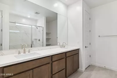 27439 N 69th Lane, Peoria, AZ 85383 - Photo 12