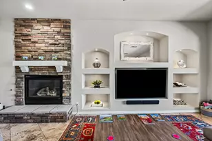 31710 N 15th Glen, Phoenix, AZ 85085 - Photo 16