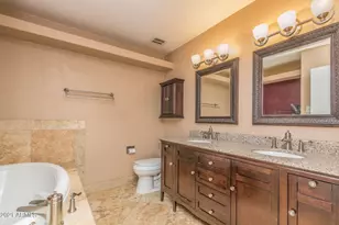10849 N 45th Pl, Phoenix, AZ 85028 - Photo 18